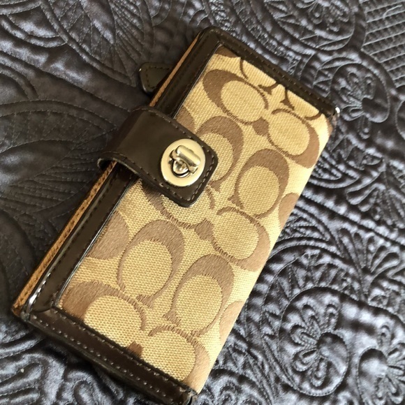 Coach wallet Y2K cloth brown tan bi fold wallet - Picture 2 of 11